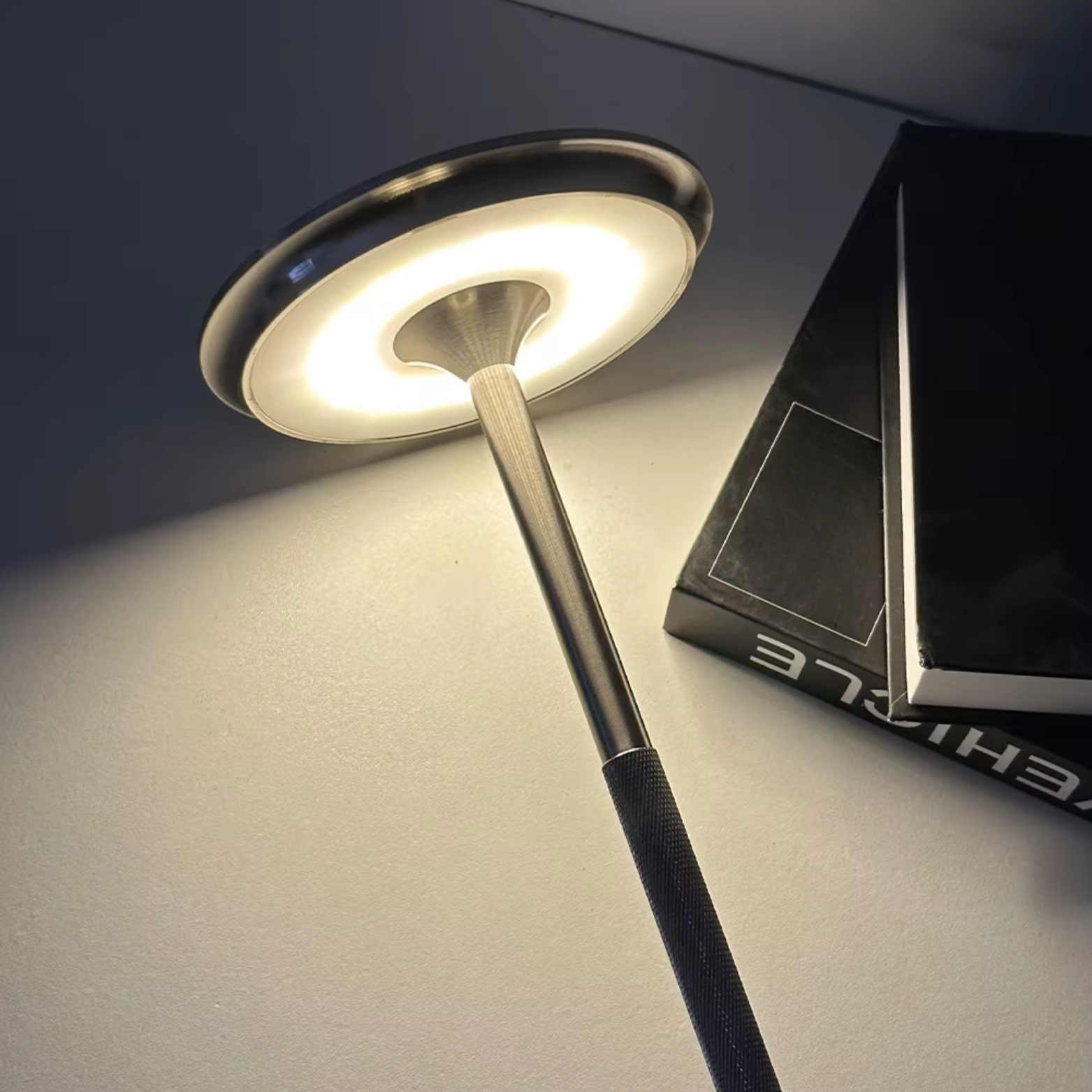 Lampe de Chevet Tactile - Design